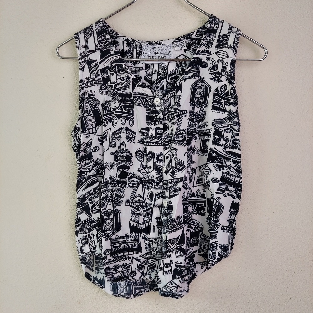 Take Away Exclusively Designed In America Black and White Patterned Women's Top